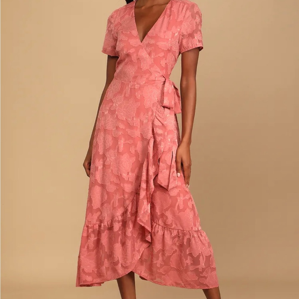 Lulus Blissfully Rusty Rose Jacquard Short Sleeve Wrap Midi Dress
